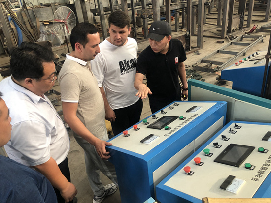 ������˹̹�͑���������u�C(j��)�O(sh��)��